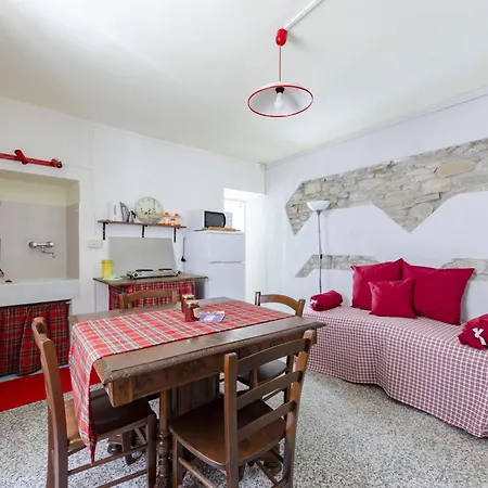 Queen Bee By Interhome Holiday home *